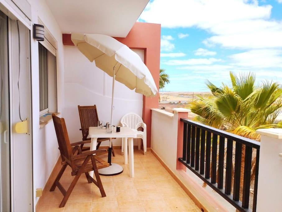Apartamento Sunset House Et Piscine Parque Holandes Exterior foto